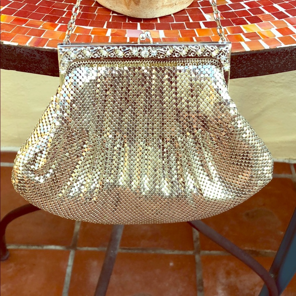 Vintage whiting and Davis silver mesh bag